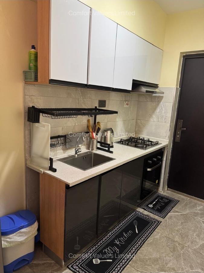 Serviced 1 Bed Apartment with En Suite at Kilimani - 3