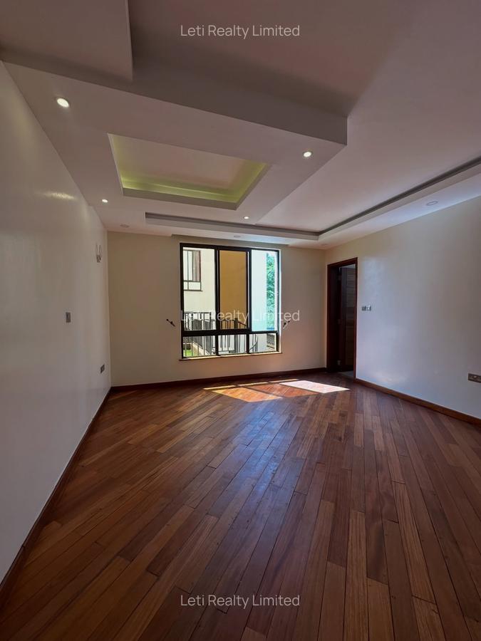 5 Bed Townhouse with En Suite in Kileleshwa - 4