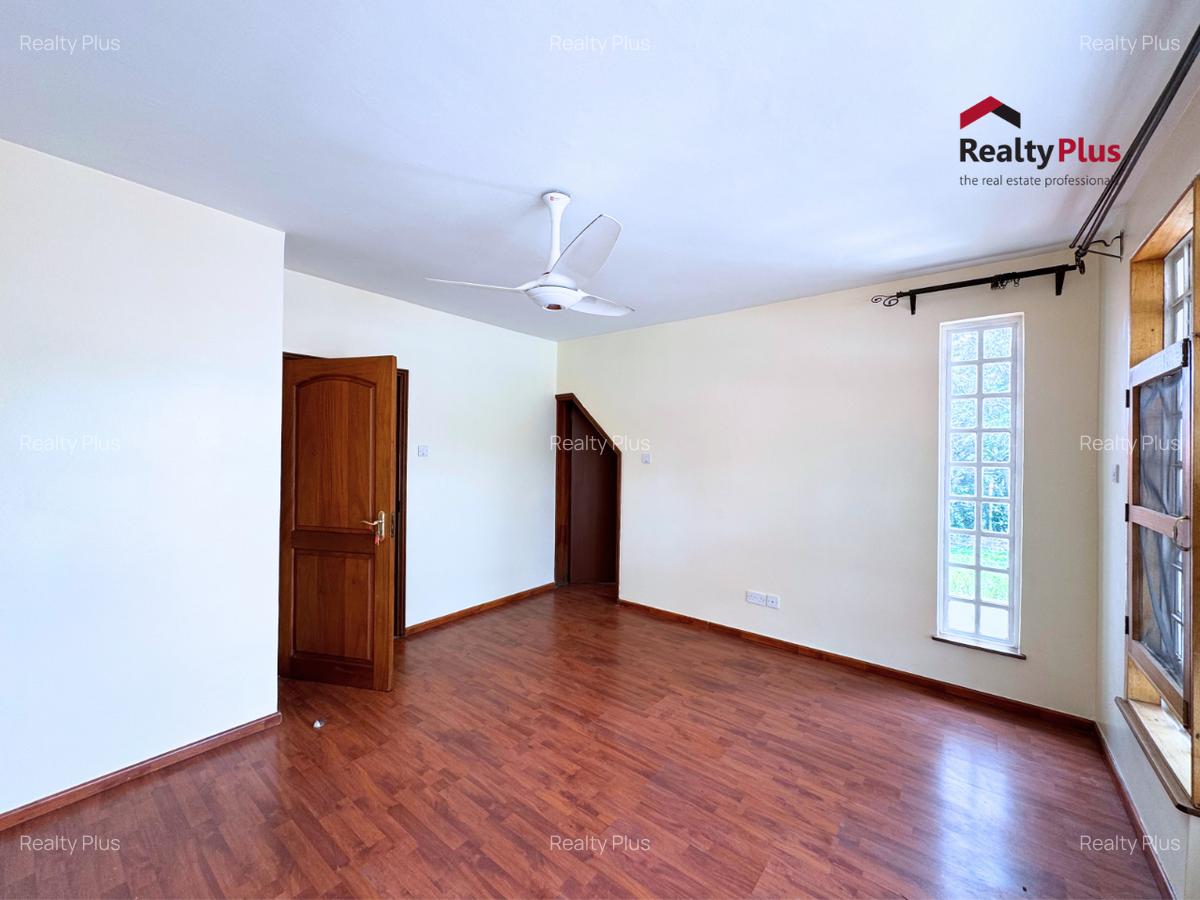 5 Bed Townhouse with En Suite at Mimosa - 15