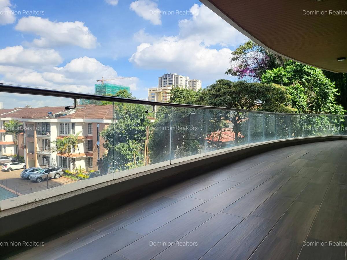 3 Bed Apartment with En Suite in Westlands Area - 17