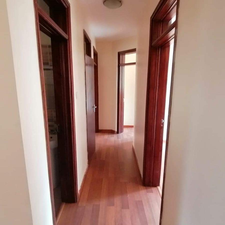 3 Bed Apartment with En Suite at Fourways - 7