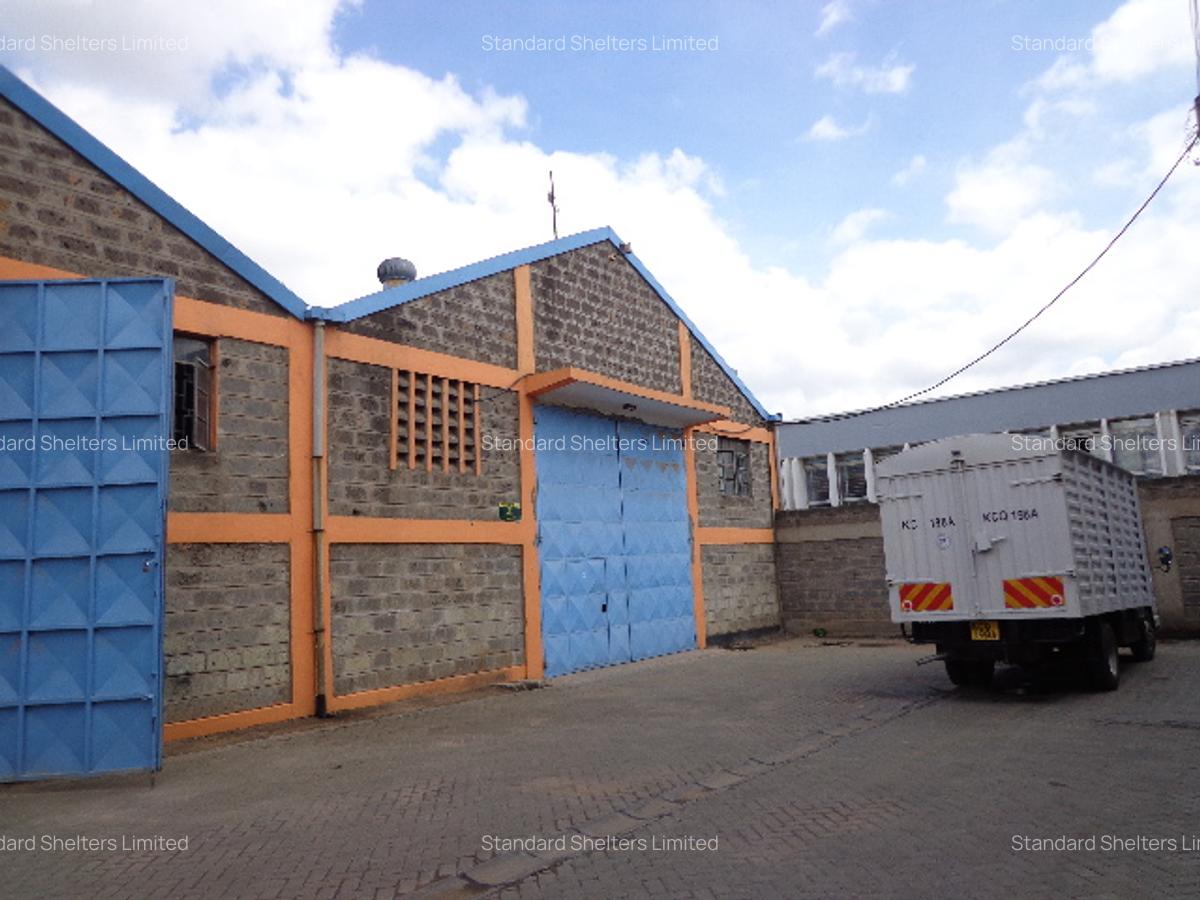 4,500 ft² Warehouse with Backup Generator in Industrial Area - 1