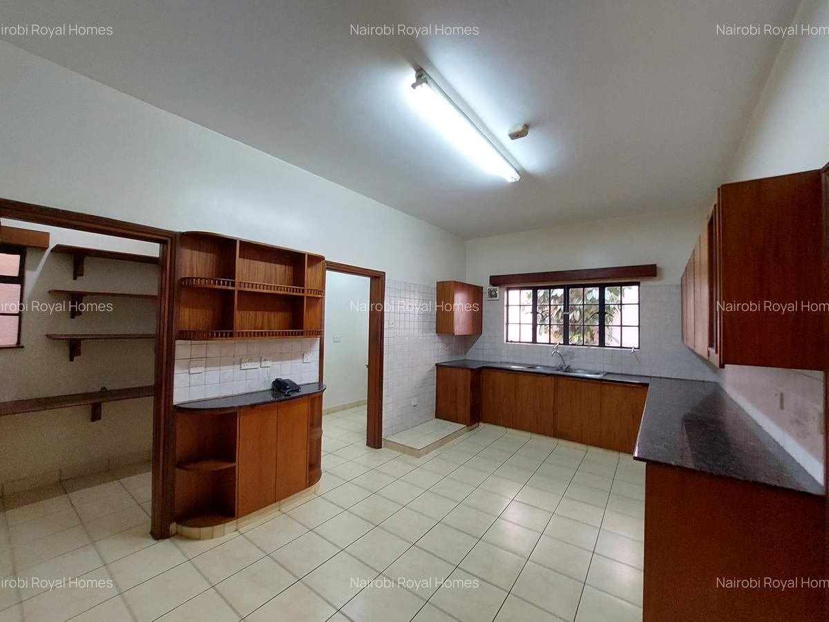 4 Bed Townhouse with En Suite at Shanzu Road - 20