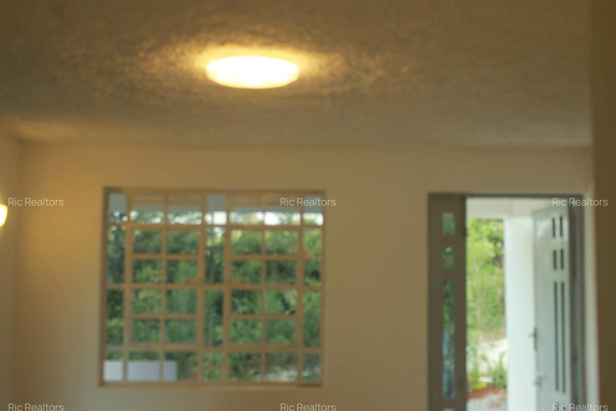 3 Bed Townhouse with En Suite in Karen - 9