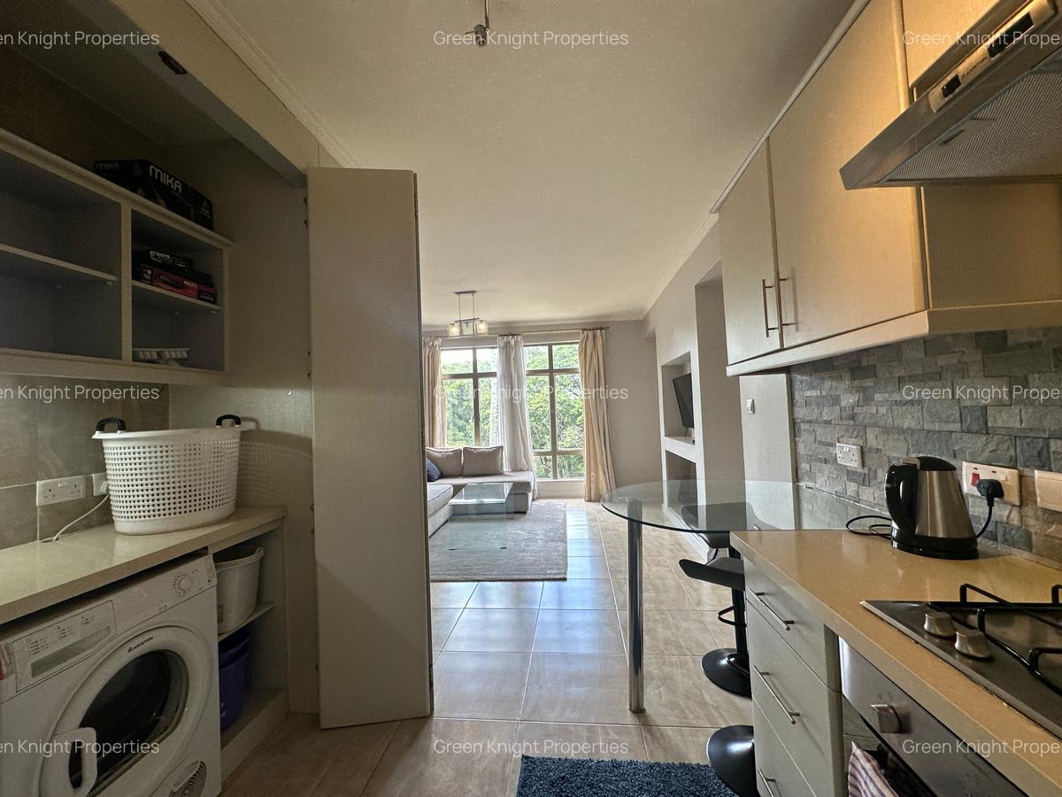 Serviced 1 Bed Apartment with En Suite in Lavington - 12