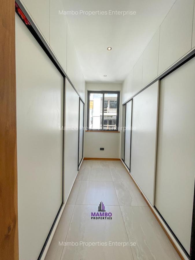 4 Bed Apartment with En Suite at Peponi Rd - 17