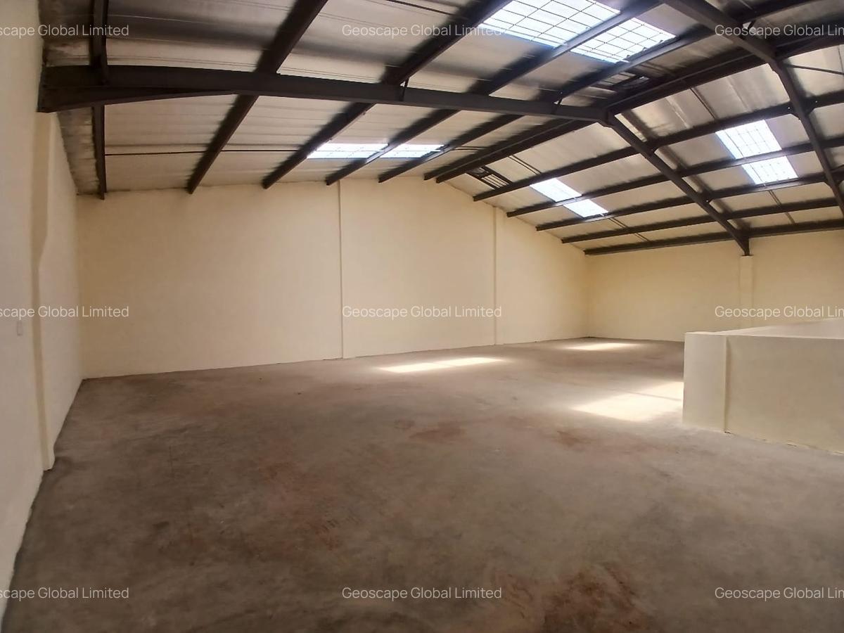 7,198 ft² Warehouse with Backup Generator in Ruaraka - 10