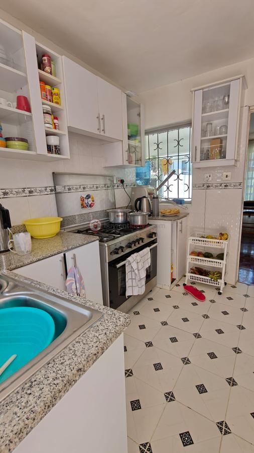 3 Bed Townhouse with Staff Quarters in Langata - 7