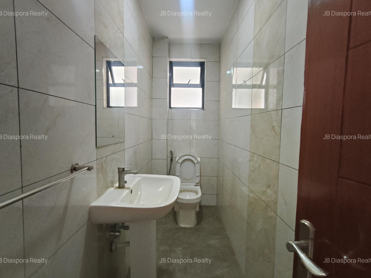 3 Bed Apartment with En Suite at General Mathenge - 7