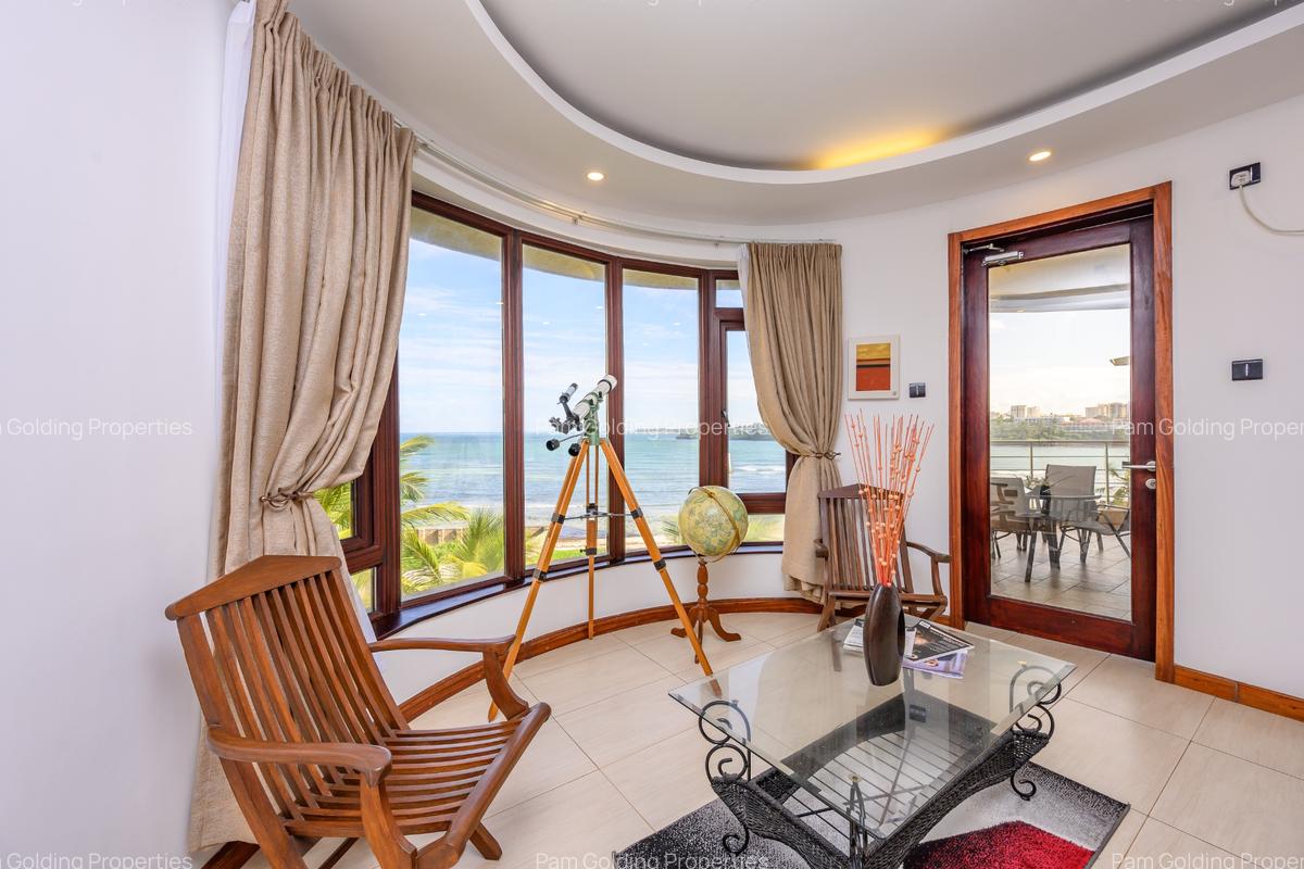 3 Bed Apartment with En Suite at Cement Road - 18