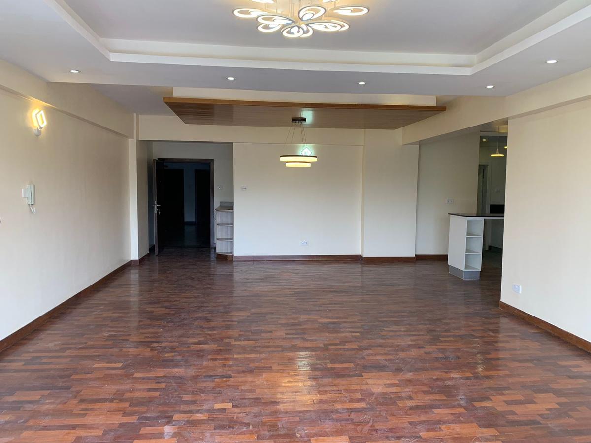 4 Bed Apartment with En Suite in Kileleshwa - 9