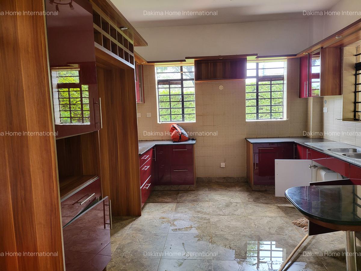 5 Bed Townhouse with En Suite at Kitisuru - 6