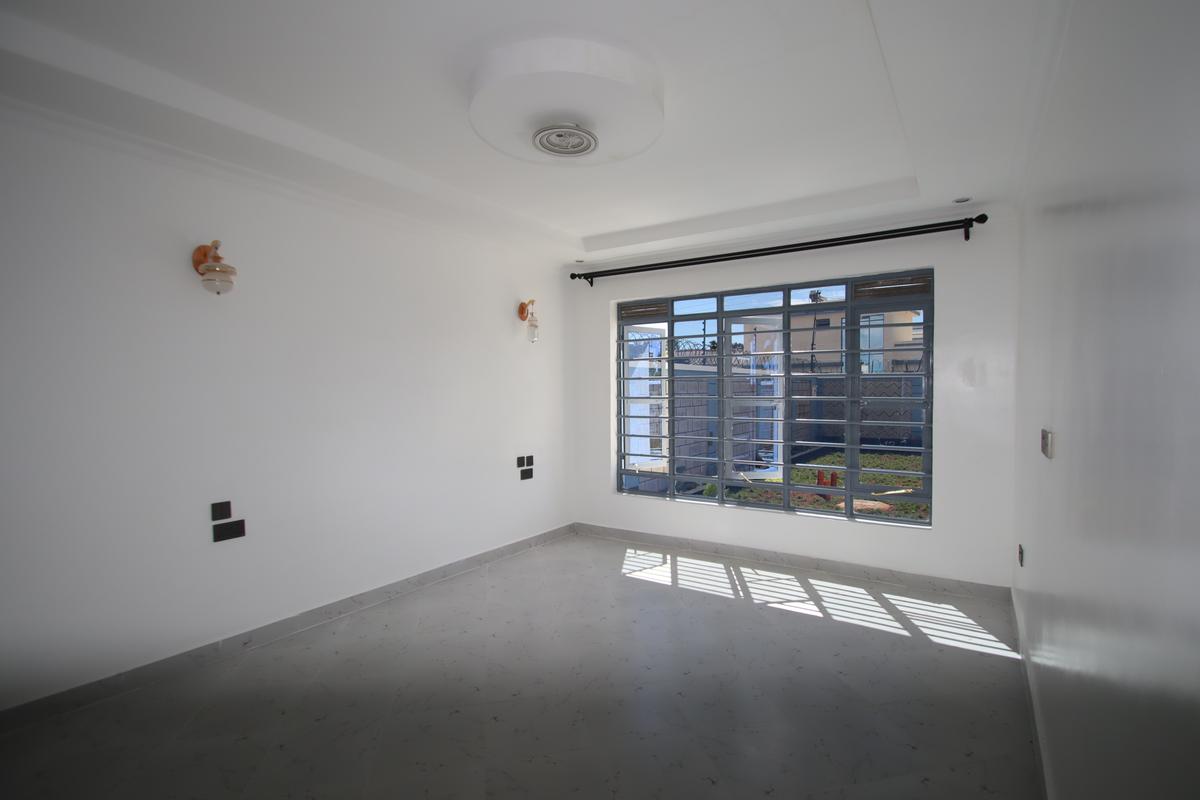 4 Bed House with En Suite at Mugutha Area - 12