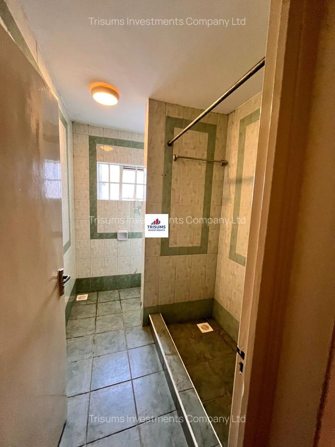 4 Bed Townhouse with En Suite in Westlands Area - 18