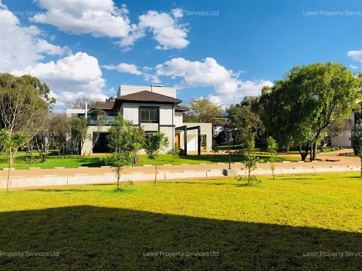 5 Bed House with En Suite at Oloolua Ridge - 5