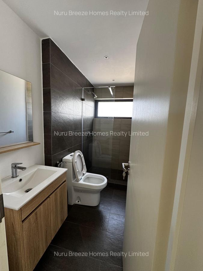 2 Bed Apartment with En Suite in Lavington - 6