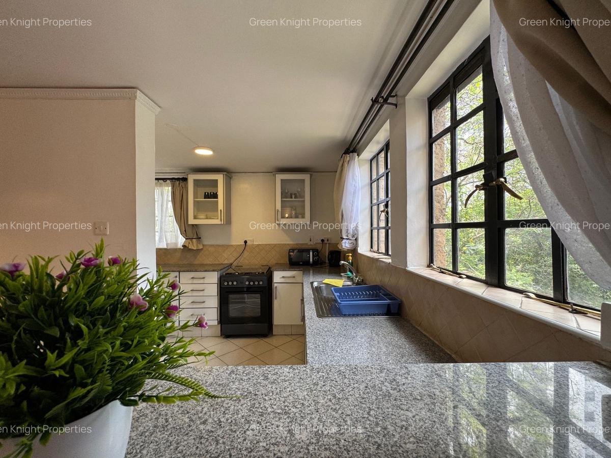 Serviced 2 Bed Apartment with En Suite in Lavington - 12