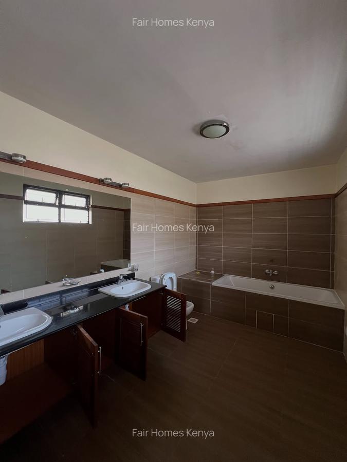 5 Bed Townhouse with En Suite at Gitanga Road - 16