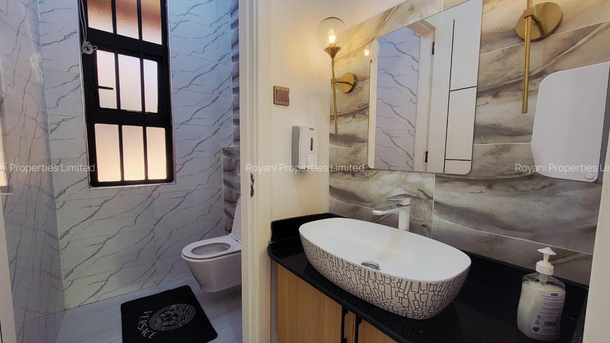 4 Bed House with En Suite in Kiambu Road - 12