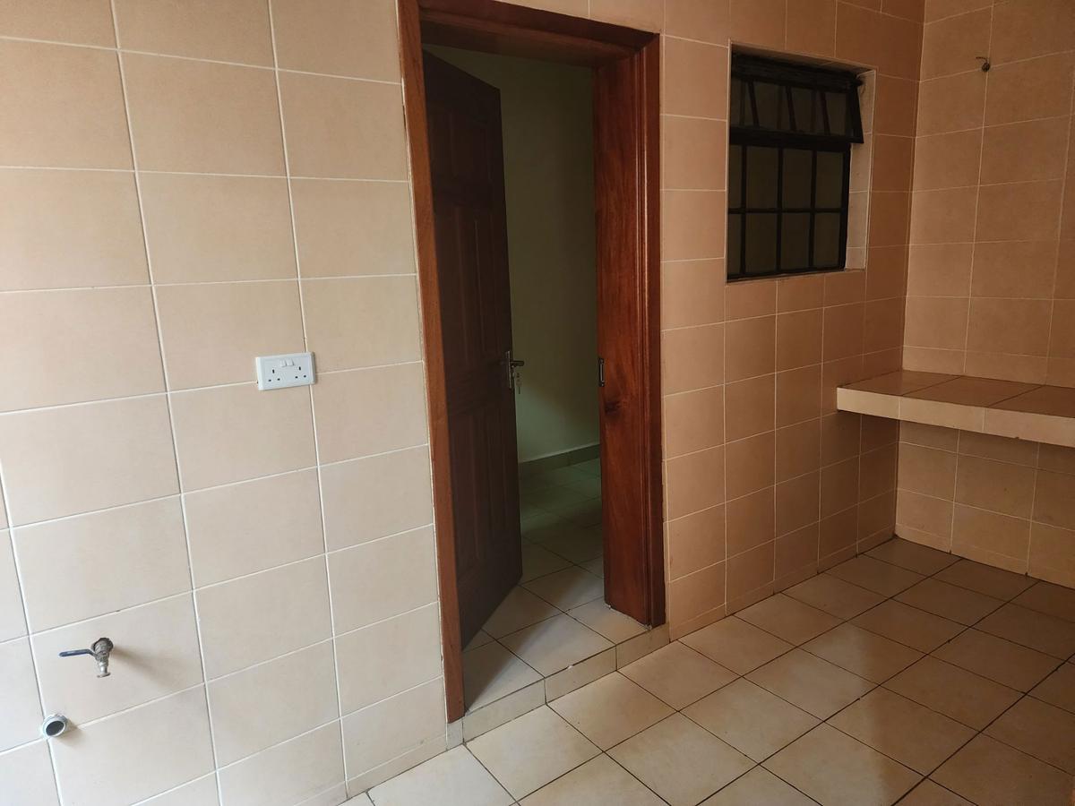 2 Bed Apartment with En Suite in Westlands Area - 3