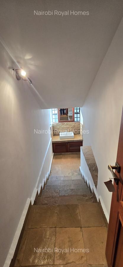 4 Bed Townhouse with En Suite at Peponi Road - 7