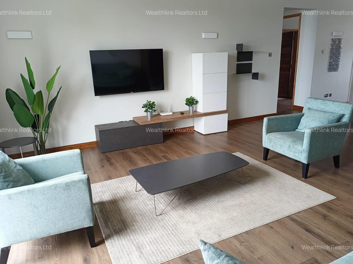 Serviced 2 Bed Apartment with En Suite at Isk - 1