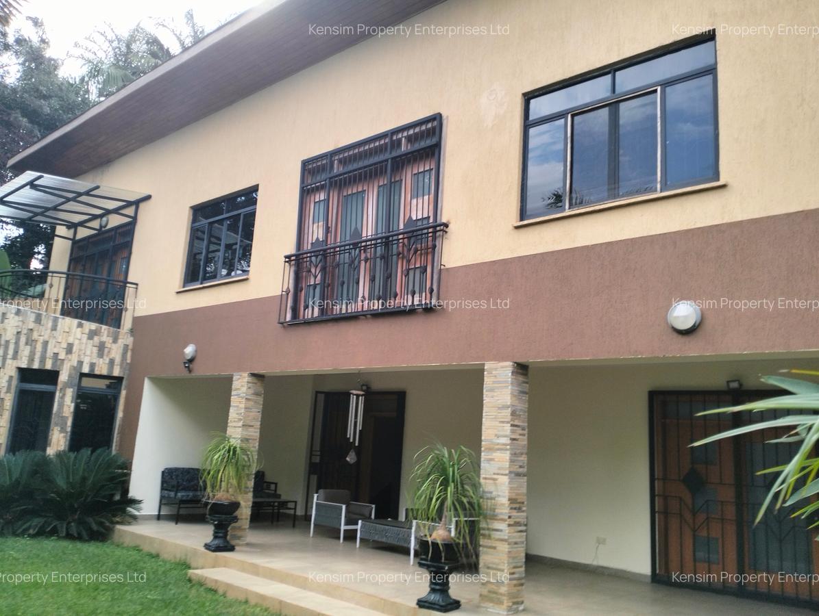 5 Bed Townhouse with En Suite in Kyuna - 15