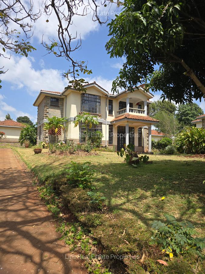 5 Bed Townhouse with En Suite in Rosslyn - 3