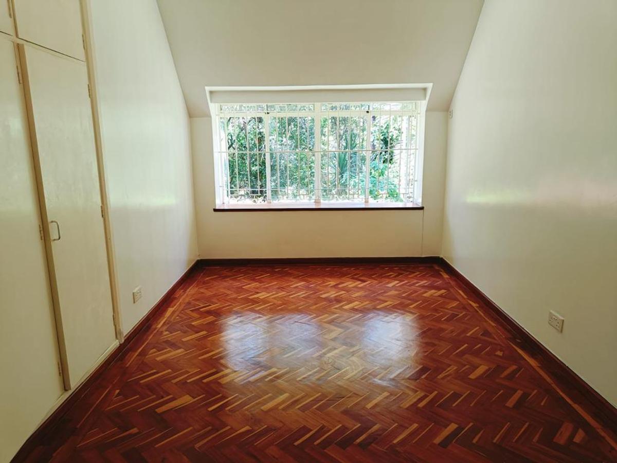4 Bed House with En Suite in Muthaiga - 9