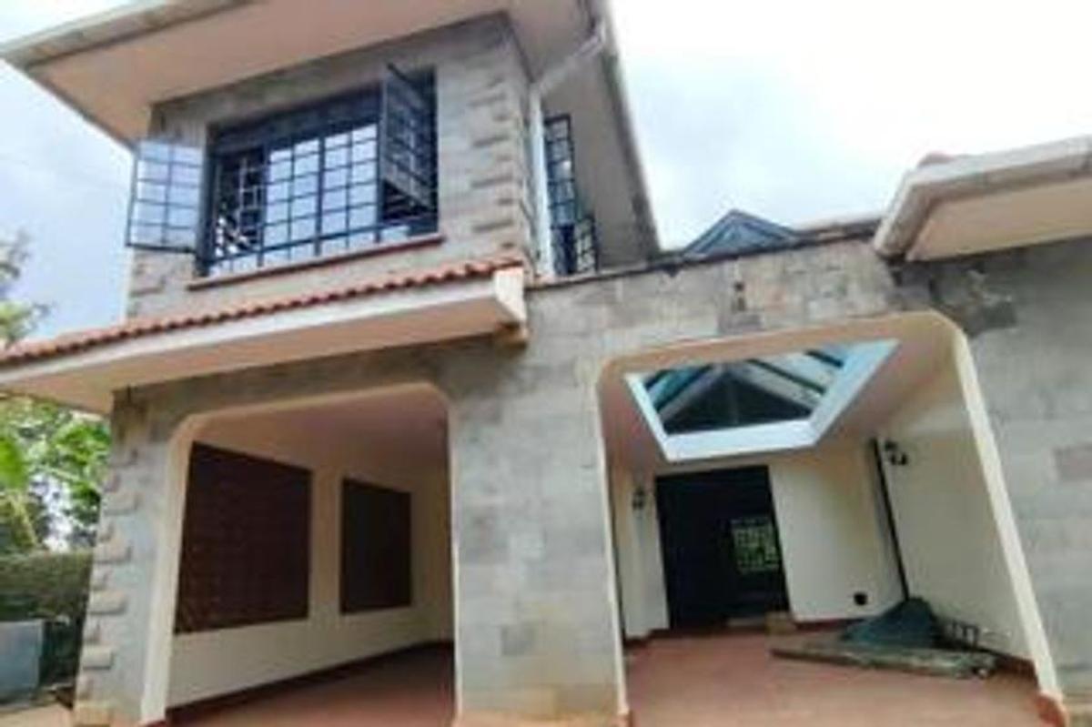 4 Bed Townhouse with En Suite in Lavington - 6