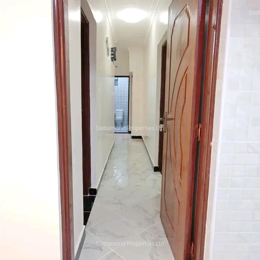 3 Bed Townhouse with En Suite at Matangi - 6