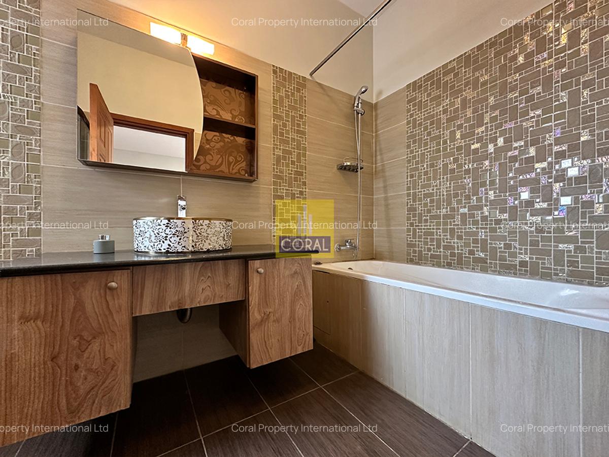 3 Bed Apartment in Kileleshwa - 8