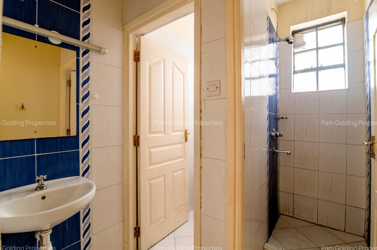 3 Bed Apartment with En Suite at Syokimau Airport Road - 11