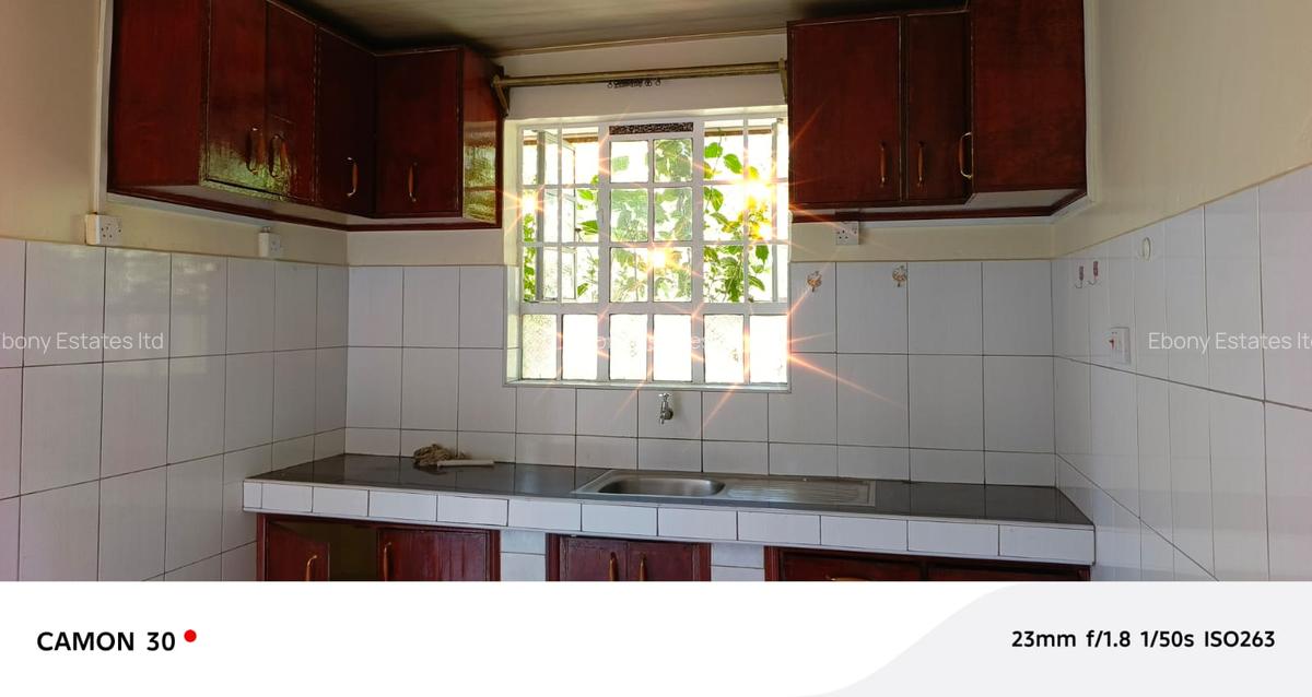 1 Bed House with Garden in Lavington - 5