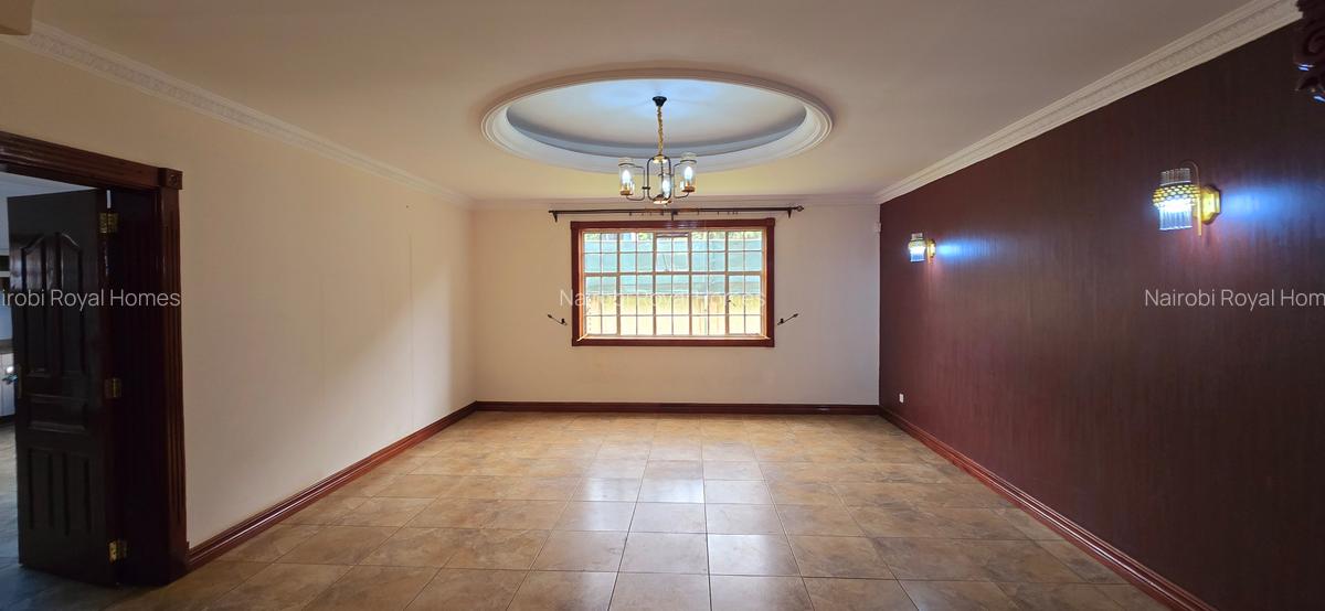 4 Bed Townhouse with En Suite at Lavington Apple Cross - 14