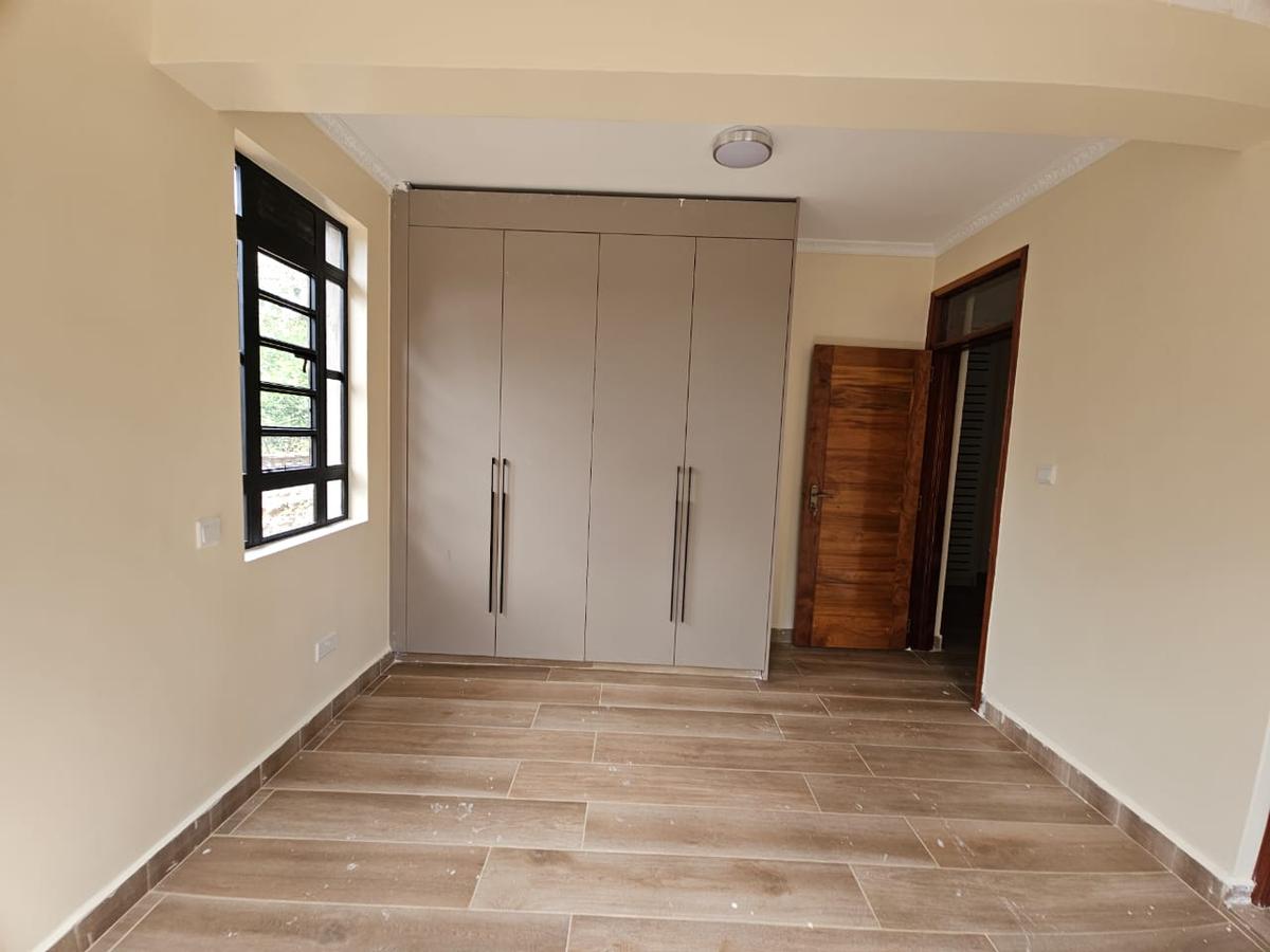 6 Bed House with En Suite in Kitisuru - 6