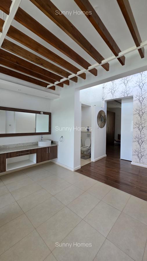 5 Bed Townhouse with En Suite at Shanzu Road - 13