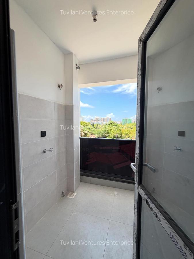 Serviced 3 Bed Apartment with En Suite at Nyali Mombasa - 8