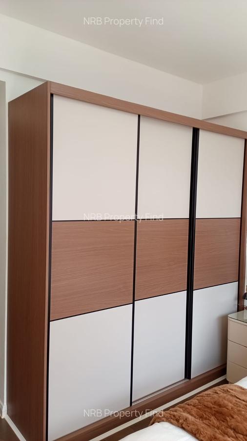 3 Bed Apartment with En Suite at Gateway Mall - 6