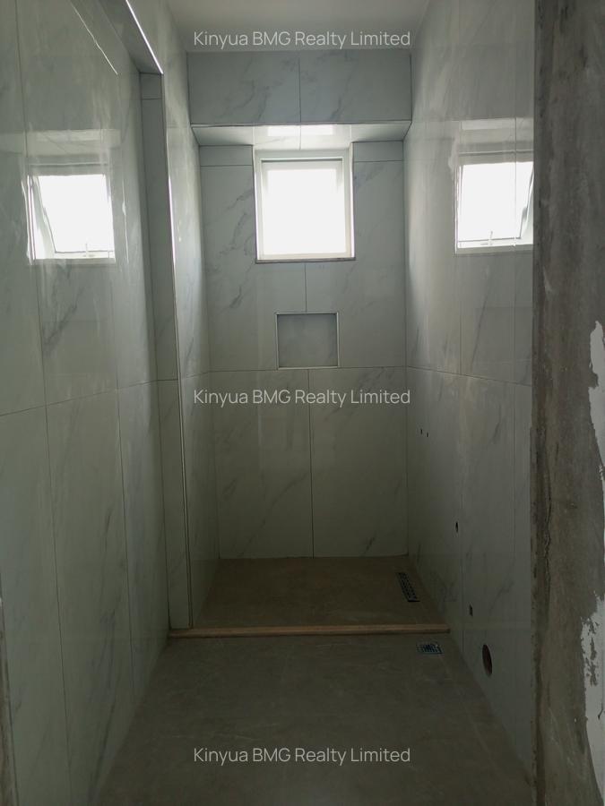 Serviced 2 Bed Apartment with En Suite at Custom - 4