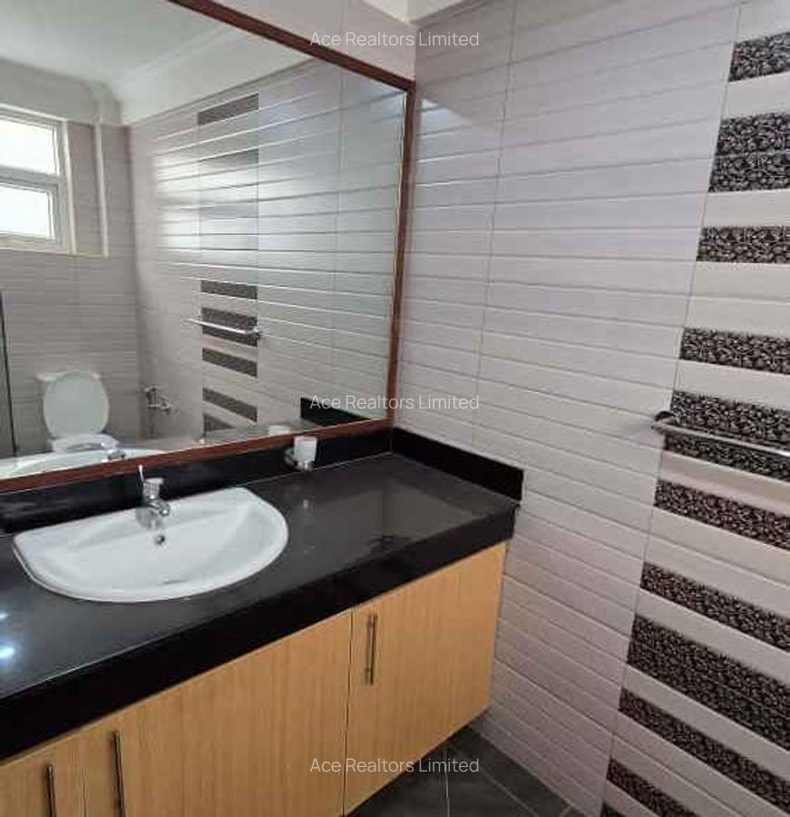 3 Bed Apartment with En Suite at Parklands Estate Nairobi - 14