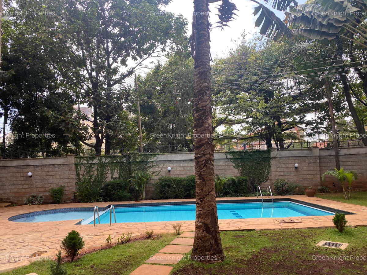 4 Bed Apartment with En Suite in Lavington - 16