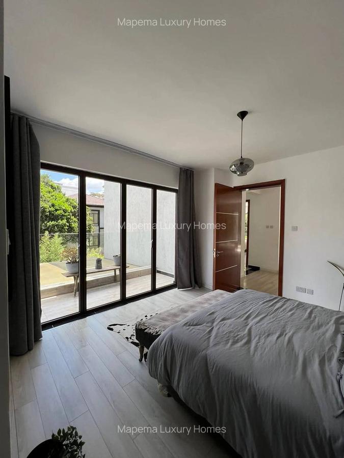 5 Bed House with En Suite at Ololua - 2