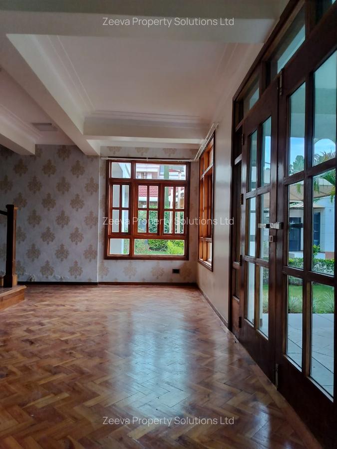 4 Bed House with En Suite in Karen - 9