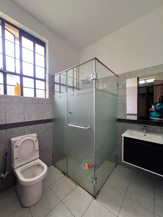 2 Bed House with Garden in Runda - 12