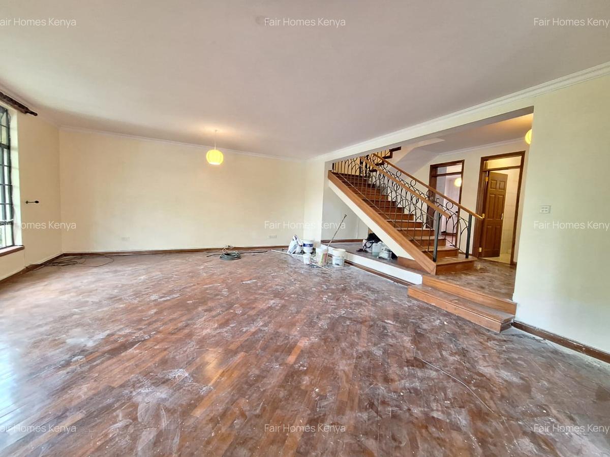 4 Bed Townhouse with En Suite at Lavington Green - 8