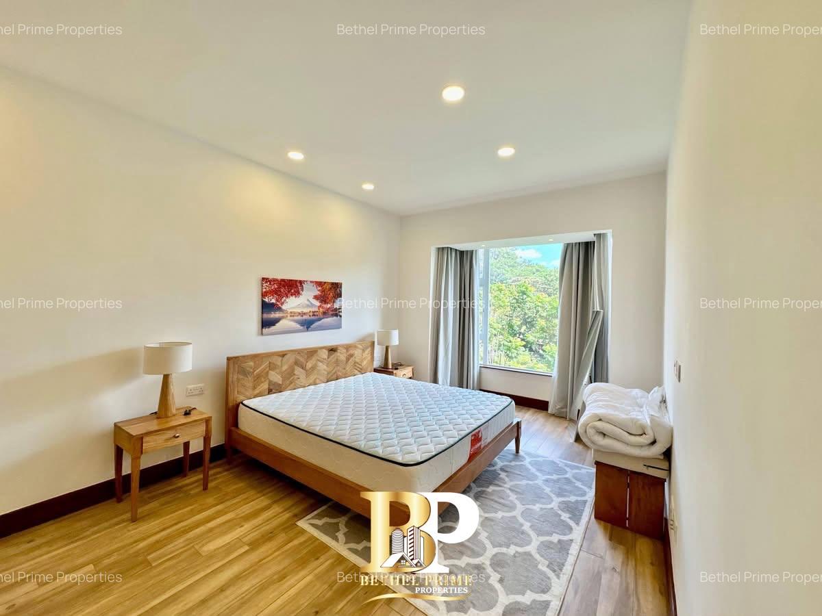 Furnished 2 Bed Apartment with En Suite in Parklands - 9