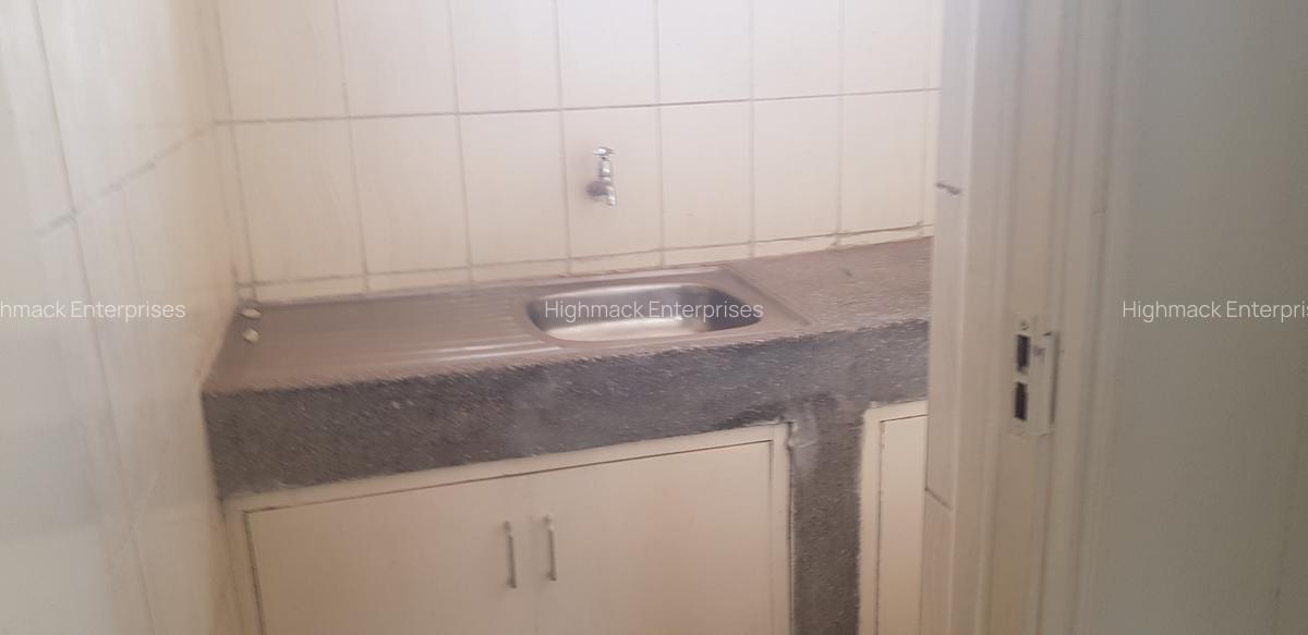 8,500 ft² Warehouse with Backup Generator at Road C - 3