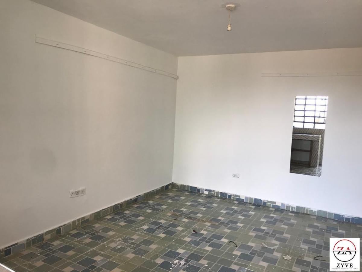 Serviced Studio Apartment with En Suite at Ruaka - Banana Road - 3