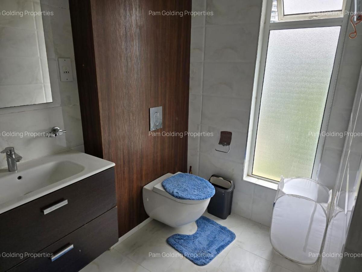 2 Bed Apartment with En Suite in Rhapta Road - 11